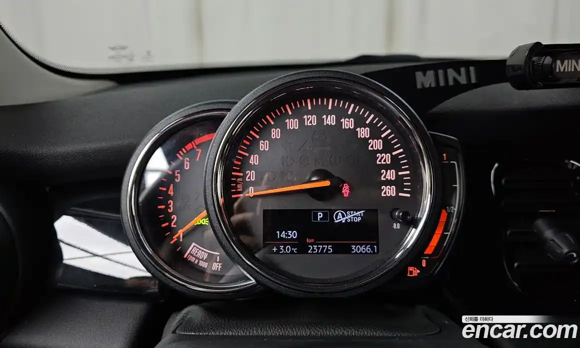 Mini Cooper 2022 1.5 Автомат в Москве № 136681, фото 7