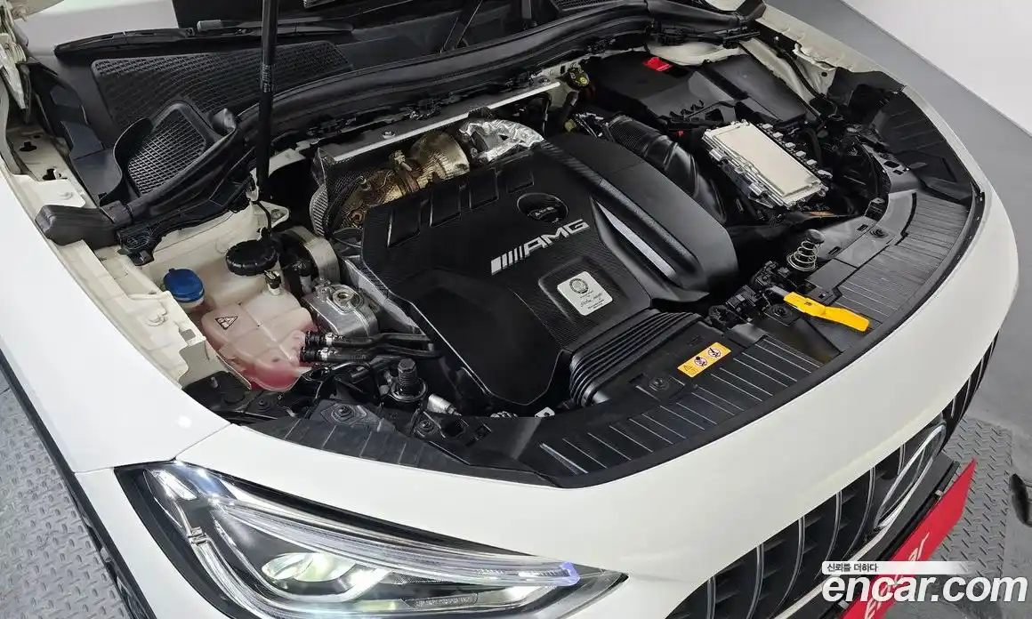 Mercedes-Benz GLA-Class 2022 2.0 Автомат в Москве № 137651, фото 3