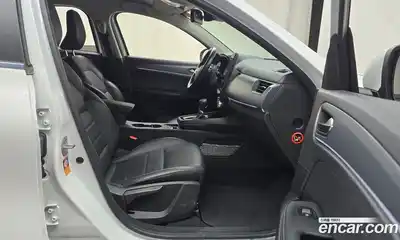 Renault XM3 2023 1.6 Автомат в Москве № 137833, миниатюра 4