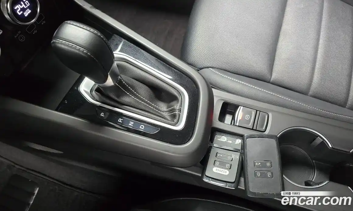 Renault XM3 2023 1.6 Автомат в Москве № 137833, фото 7