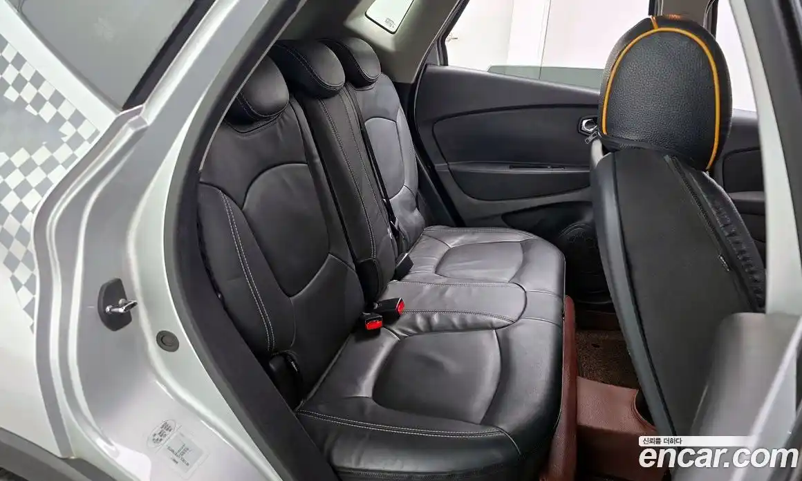 Renault QM3 2015 1.5 Автомат в Москве № 138669, фото 19