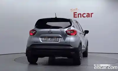 Renault QM3 2015 1.5 Автомат в Москве № 138669, миниатюра 3