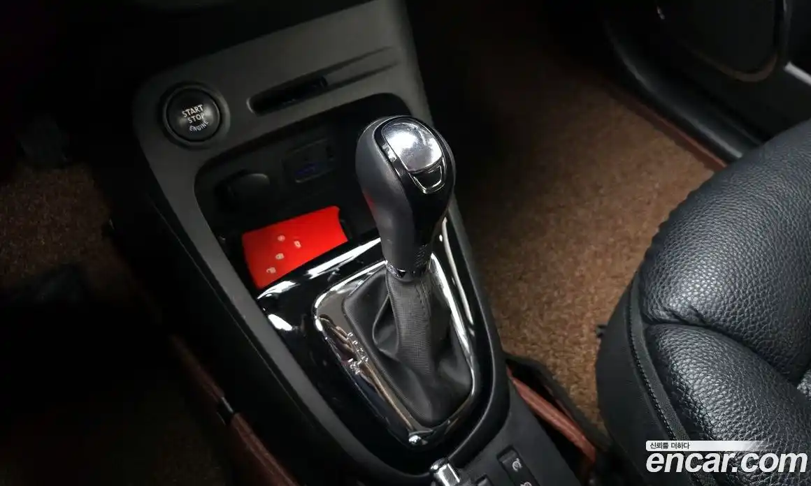 Renault QM3 2015 1.5 Автомат в Москве № 138669, фото 8