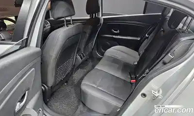 Renault SM3 2015 1.6 Автомат в Москве № 146623, миниатюра 8