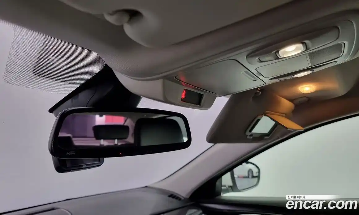 Renault SM6 2017 2.0 Автомат в Москве № 147831, фото 16