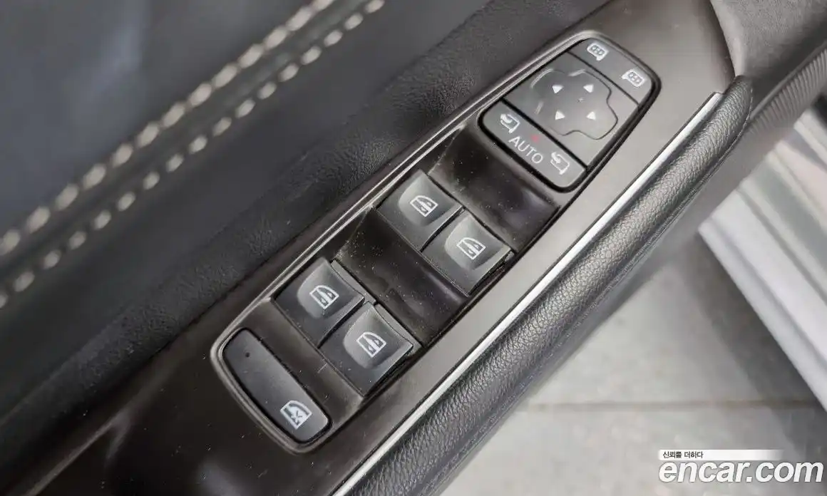 Renault SM6 2017 2.0 Автомат в Москве № 147831, фото 3