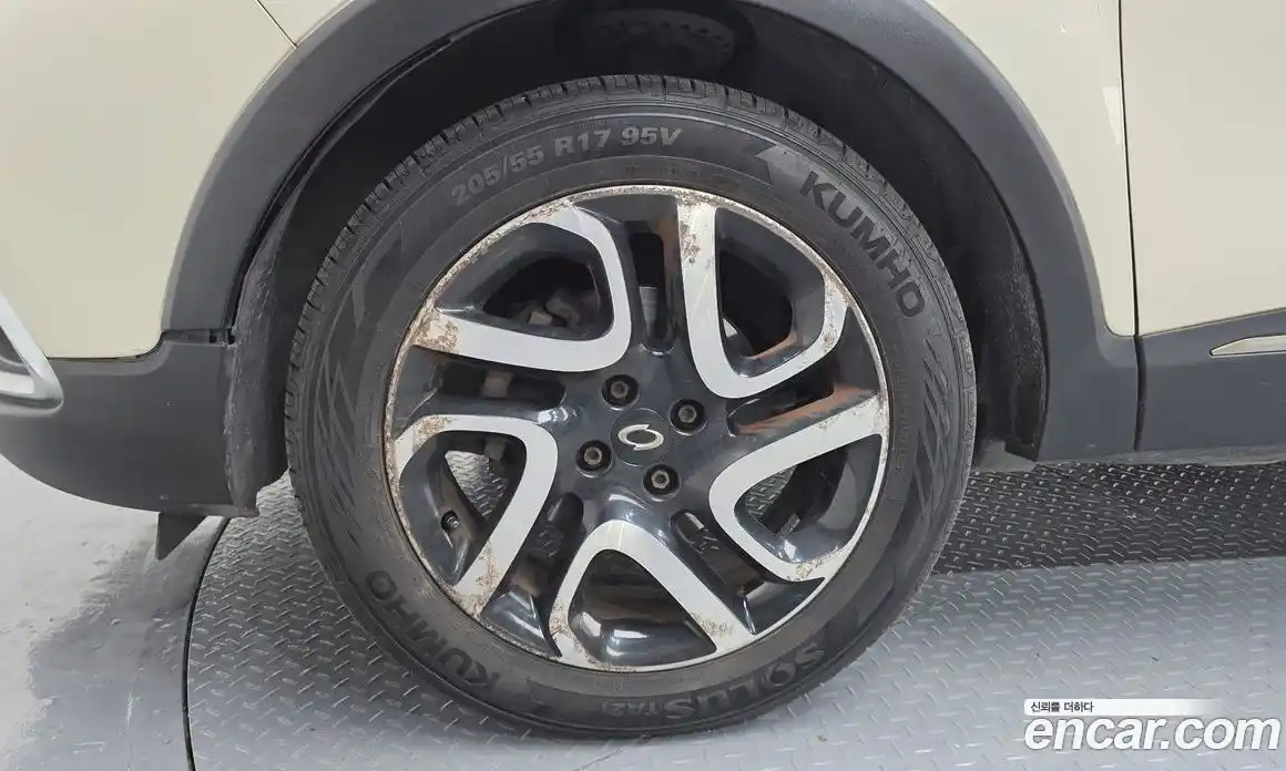 Renault QM3 2014 1.5 Автомат в Москве № 148829, фото 3