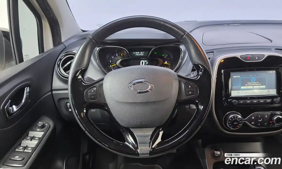 Renault QM3 2014 1.5 Автомат в Москве № 148829, фото 7