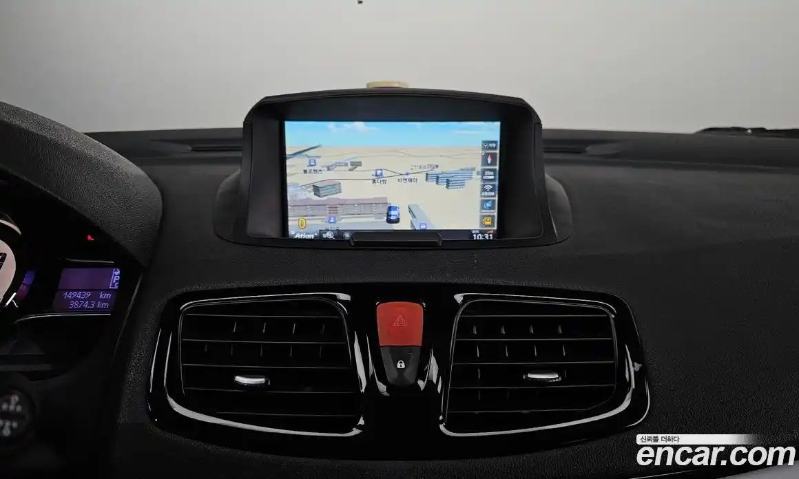 Renault SM3 2016 1.6 Автомат в Москве № 149690, фото 18