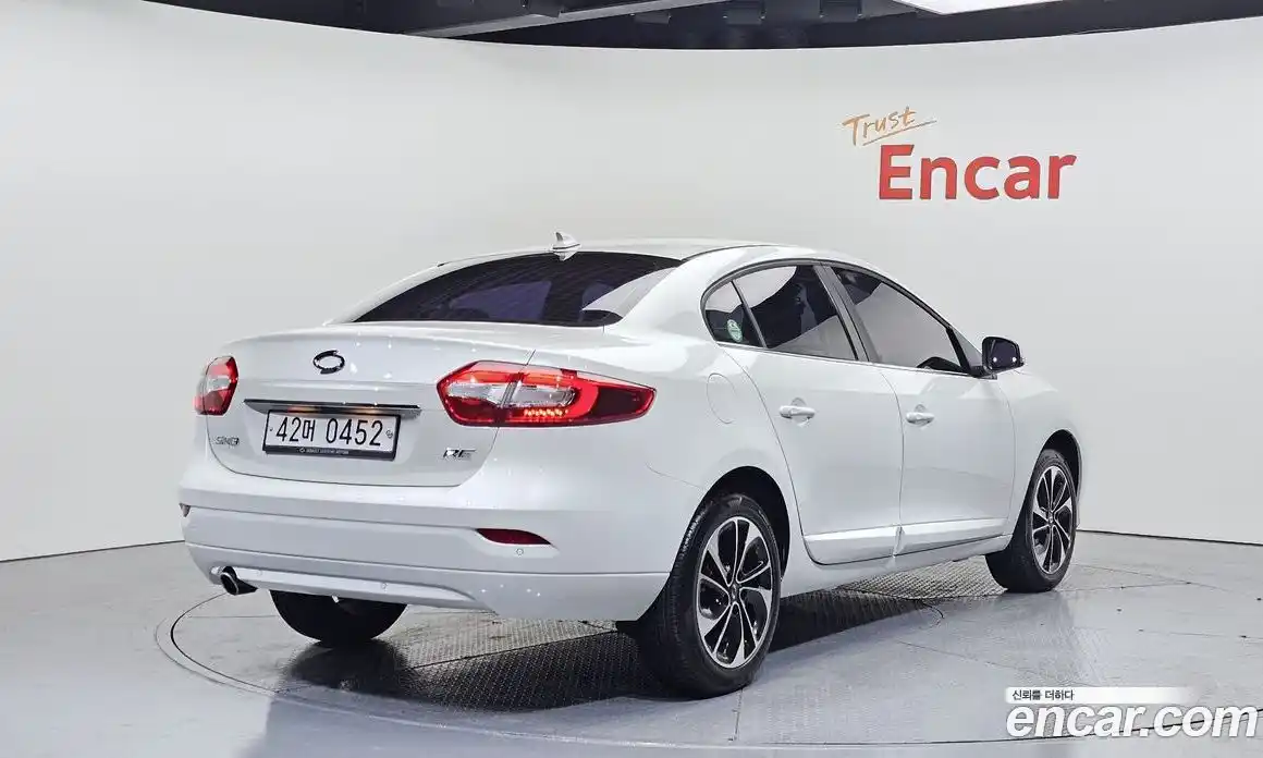 Renault SM3 2016 1.6 Автомат в Москве № 149690, фото 5