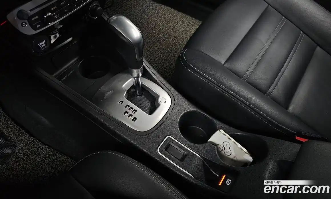 Renault SM3 2016 1.6 Автомат в Москве № 149690, фото 6