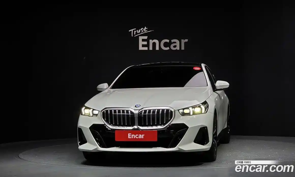 BMW 5-Series 2025 2.0 Автомат в Москве № 153507, фото 14