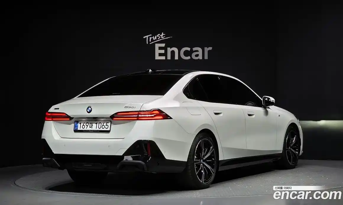 BMW 5-Series 2025 2.0 Автомат в Москве № 153507, фото 15