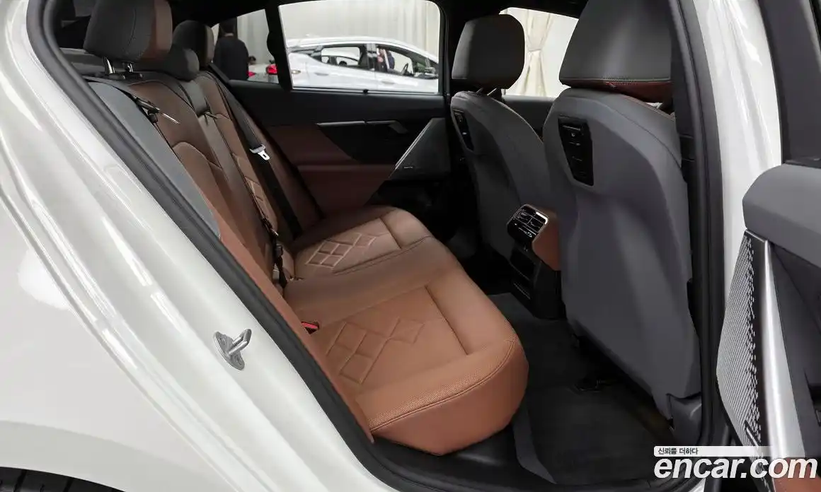 BMW 5-Series 2025 2.0 Автомат в Москве № 153507, фото 17