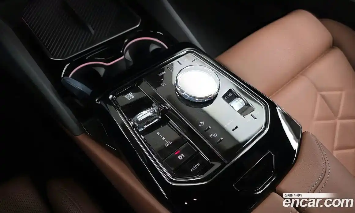 BMW 5-Series 2025 2.0 Автомат в Москве № 153507, фото 20