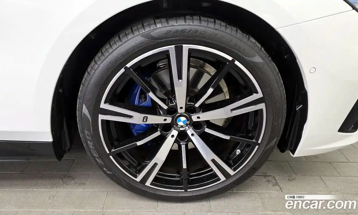 BMW 5-Series 2025 2.0 Автомат в Москве № 153507, фото 3