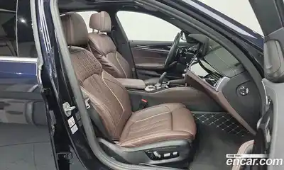 BMW 5-Series 2022 2.0 Автомат в Москве № 154363, миниатюра 11