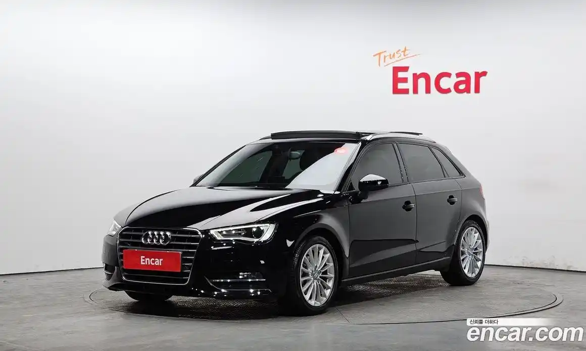 Audi A3 2015 2.0 Автомат в Москве № 155660, фото 12