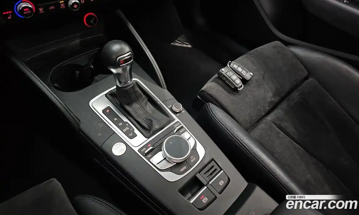 Audi A3 2015 2.0 Автомат в Москве № 155660, фото 4