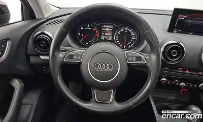 Audi A3 2015 2.0 Автомат в Москве № 155660, миниатюра 8