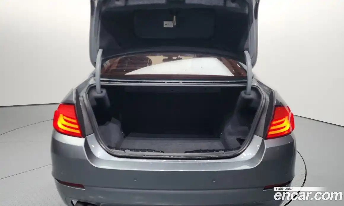 BMW 5-Series 2011 3.0 Автомат в Москве № 159160, фото 8