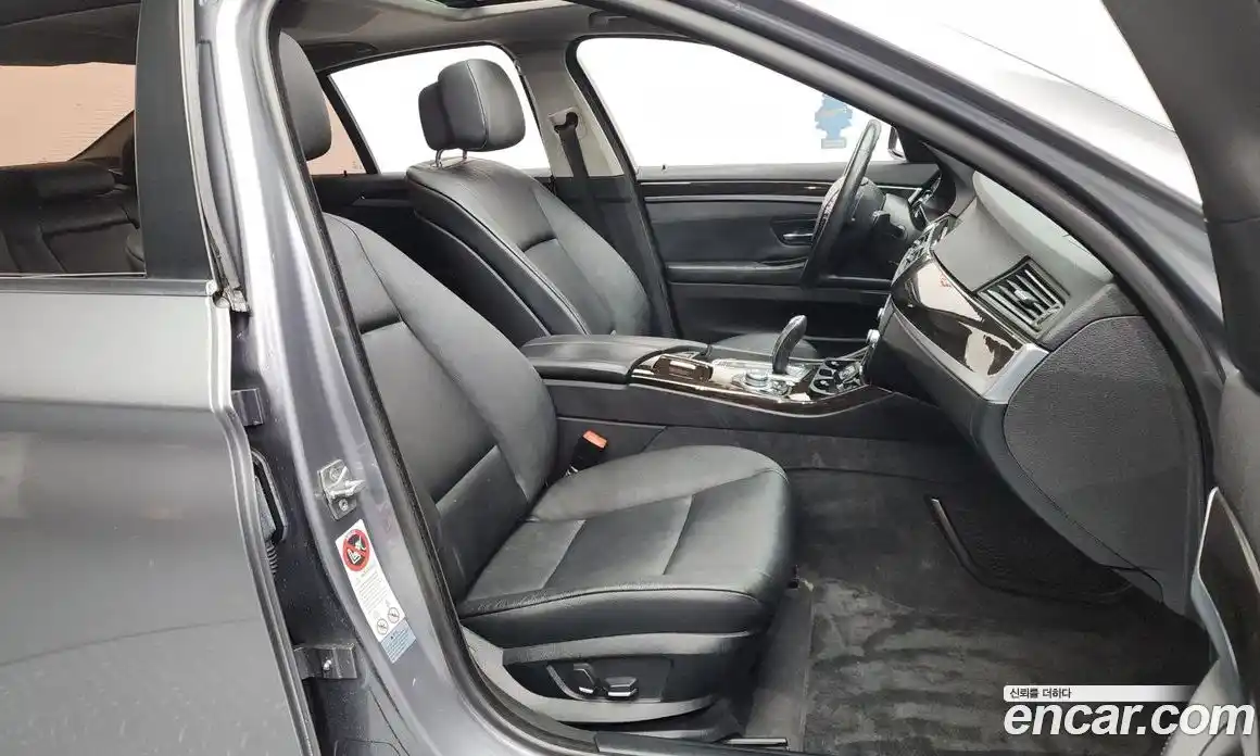 BMW 5-Series 2011 3.0 Автомат в Москве № 159160, фото 10