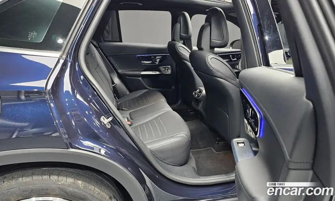 Mercedes-Benz GLC-Class 2024 2.0 Автомат в Москве № 160266, фото 2