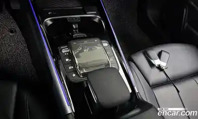 Mercedes-Benz GLB-Class, 2021