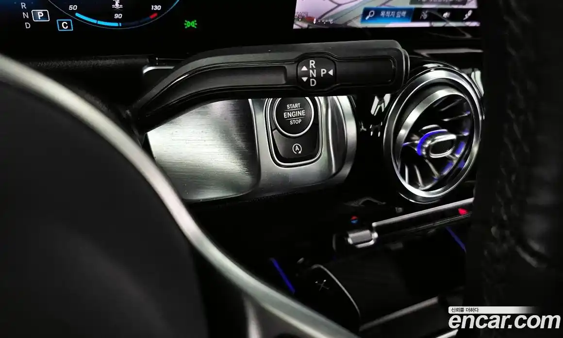 Mercedes-Benz GLB-Class 2021 2.0 Автомат в Москве № 160417, фото 12