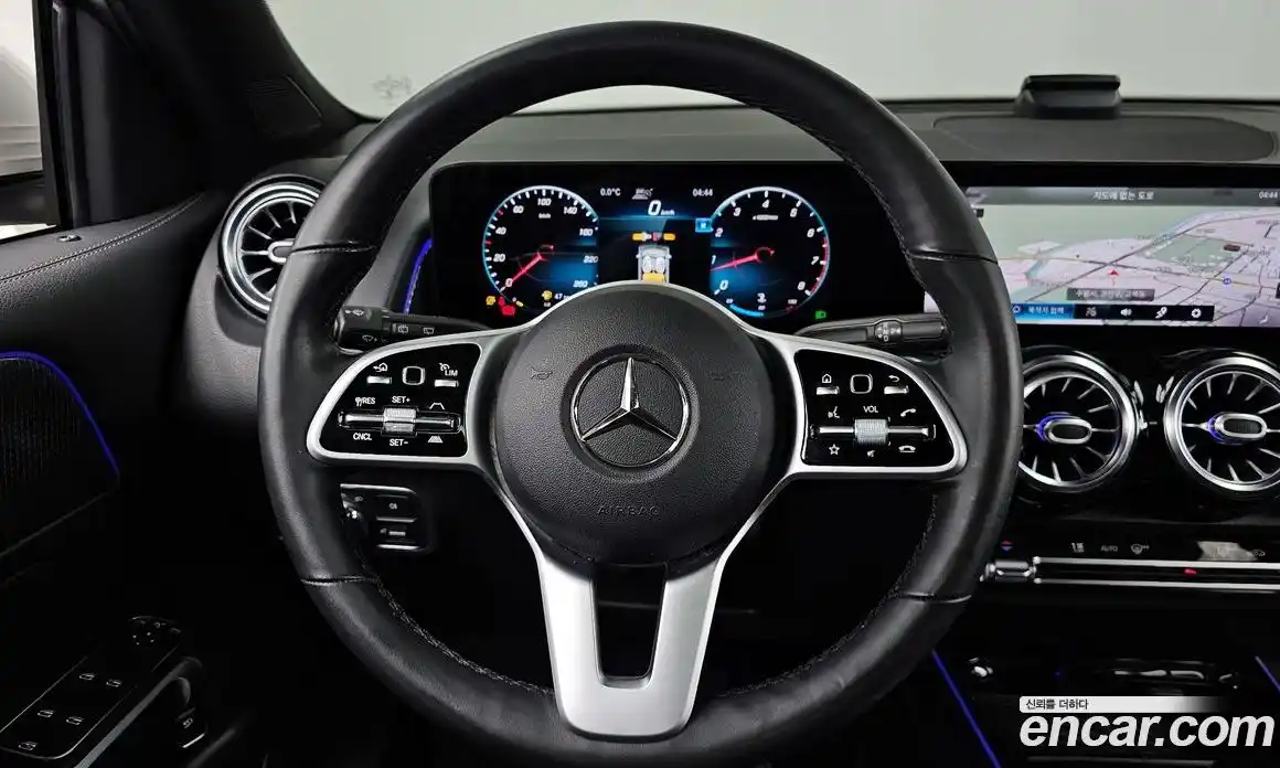 Mercedes-Benz GLB-Class 2021 2.0 Автомат в Москве № 160417, фото 20