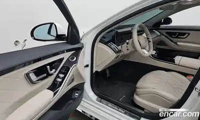 Mercedes-Benz S-Class 2022 2.9 Автомат в Москве № 161097, миниатюра 2