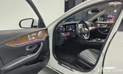 Mercedes-Benz E-Class, 2020