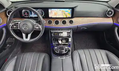 Mercedes-Benz E-Class 2020 2.0 Автомат в Москве № 161411, миниатюра 7