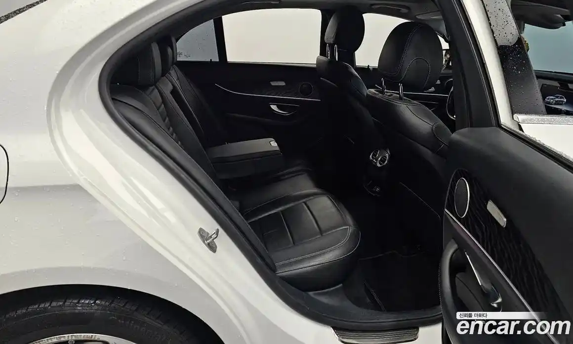 Mercedes-Benz E-Class 2017 1.9 Автомат в Москве № 161864, фото 5