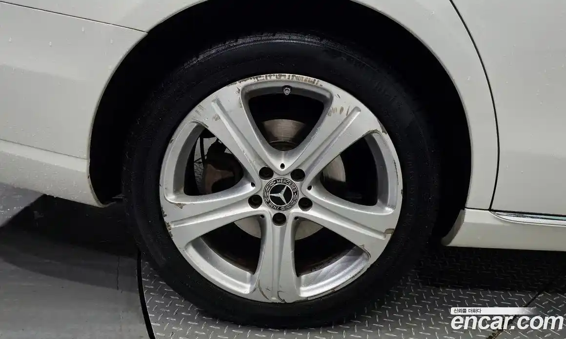 Mercedes-Benz E-Class 2017 1.9 Автомат в Москве № 161864, фото 6