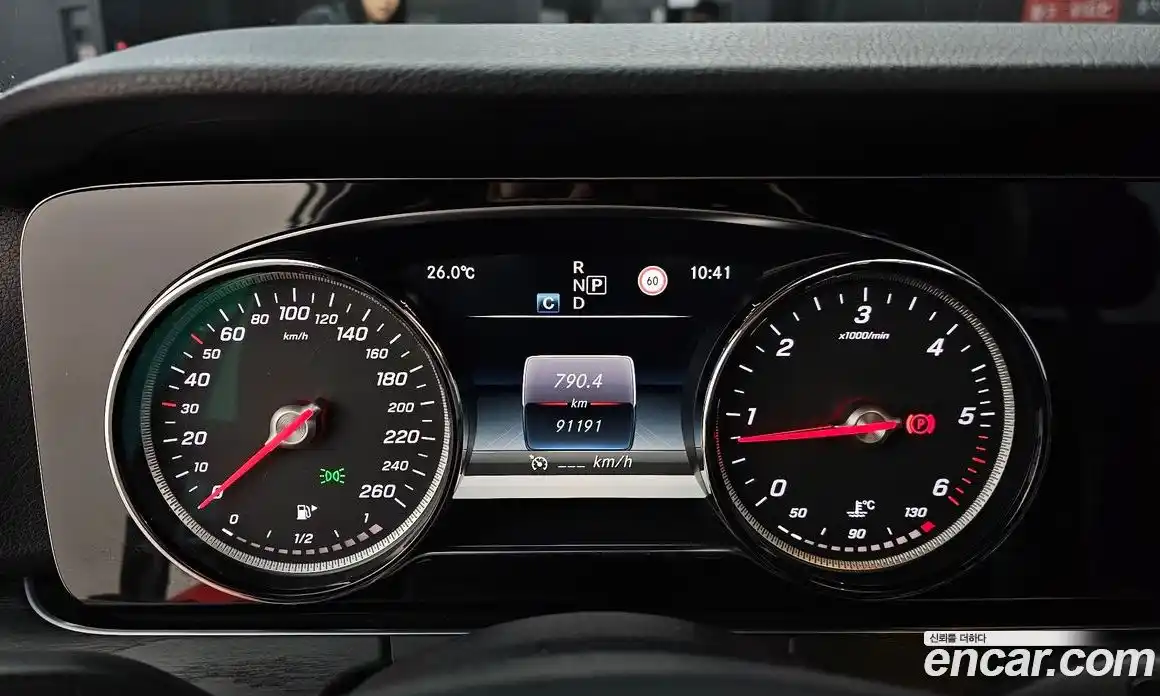 Mercedes-Benz E-Class 2017 1.9 Автомат в Москве № 161864, фото 9