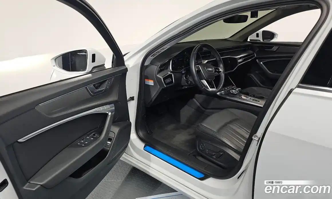 Audi A6 2020 2.0 Автомат в Москве № 162695, фото 19