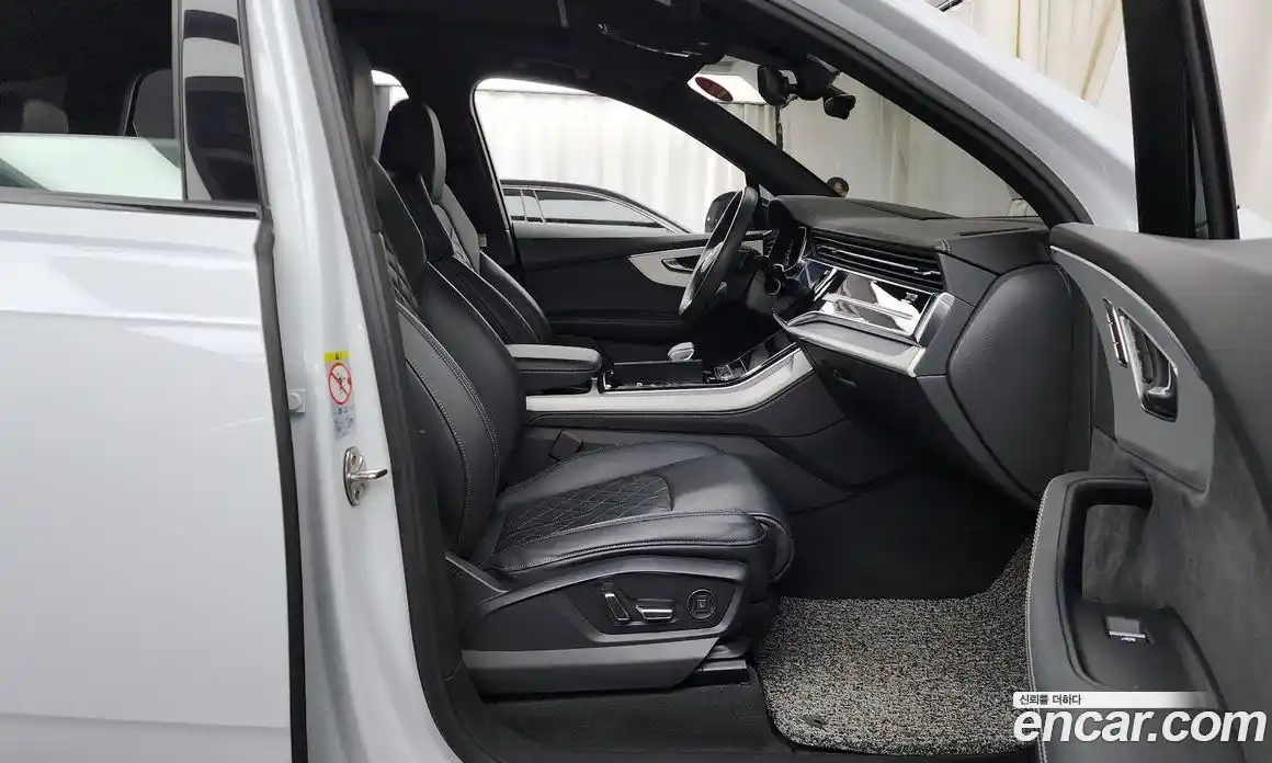 Audi Q7 2023 3.0 Автомат в Москве № 162891, фото 13