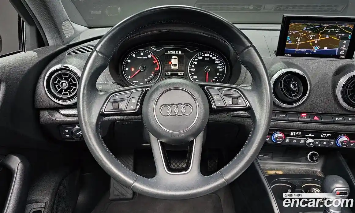 Audi A3 2018 2.0 Автомат в Москве № 163111, фото 14