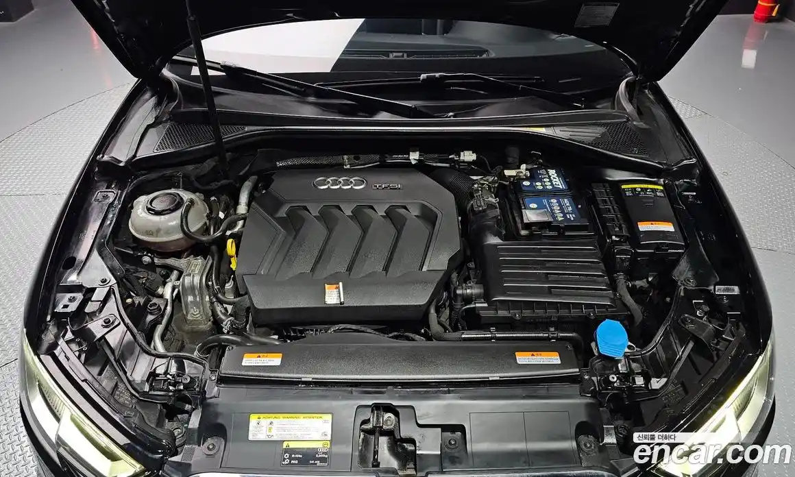 Audi A3 2018 2.0 Автомат в Москве № 163111, фото 16