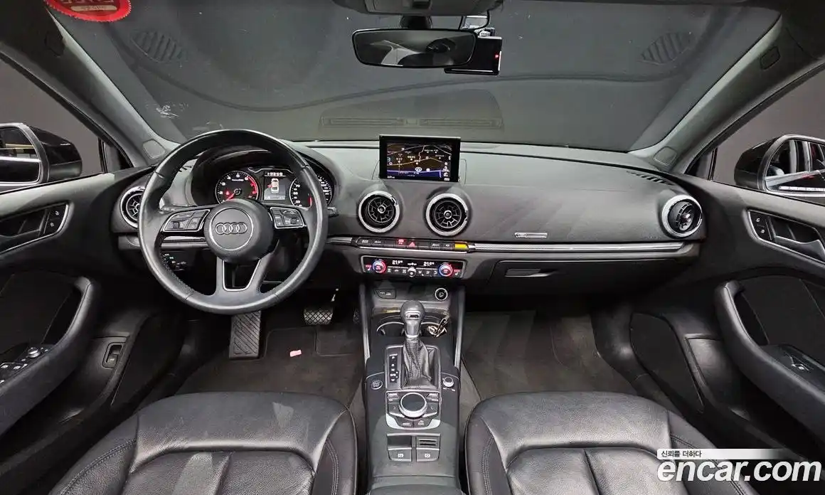 Audi A3 2018 2.0 Автомат в Москве № 163111, фото 6