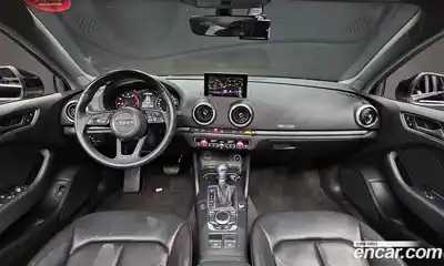 Audi A3 2018 2.0 Автомат в Москве № 163111, миниатюра 6