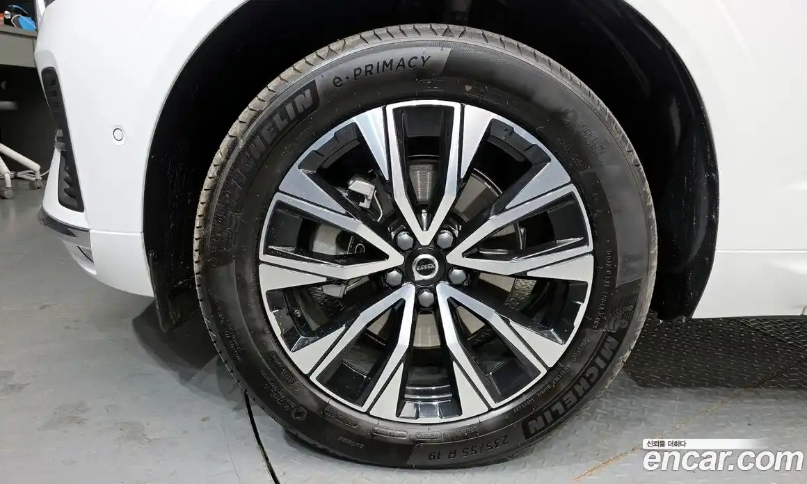 Volvo XC60 2025 2.0 Автомат в Москве № 164151, фото 19