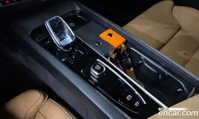 Volvo XC60 2025 2.0 Автомат в Москве № 164151, миниатюра 2