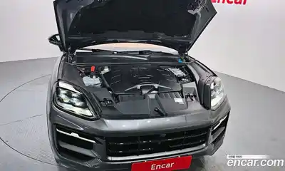 Porsche Cayenne 2024 3.0 Автомат в Москве № 164948, миниатюра 12