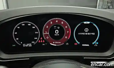 Porsche Cayenne 2024 3.0 Автомат в Москве № 164948, миниатюра 2