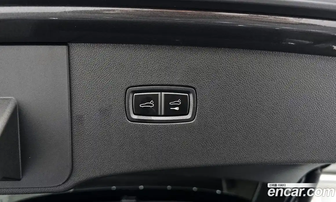 Porsche Cayenne 2024 3.0 Автомат в Москве № 164948, фото 3