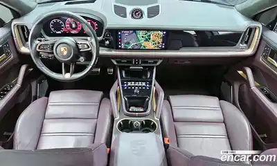 Porsche Cayenne 2024 3.0 Автомат в Москве № 164948, миниатюра 7