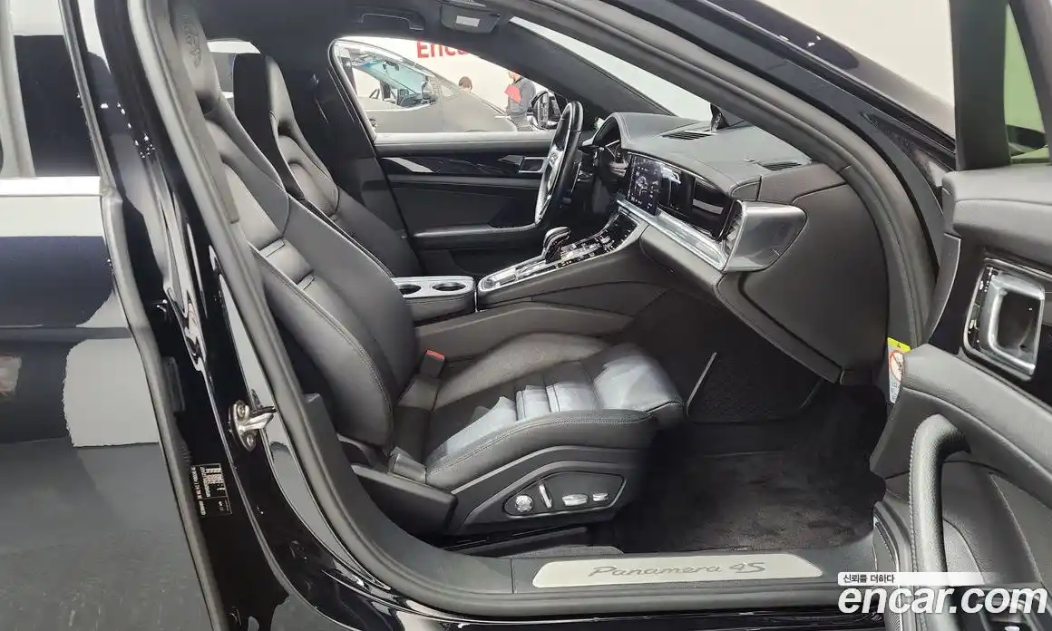 Porsche Panamera 2017 2.9 Автомат в Москве № 165553, фото 17