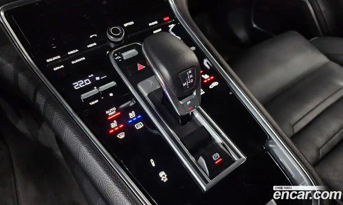 Porsche Panamera 2017 2.9 Автомат в Москве № 165553, фото 8